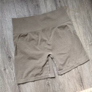 Effortless shorts - warm sand